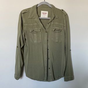 Army green cargo shirt. Mossimo Supply Co. Size M (medium).